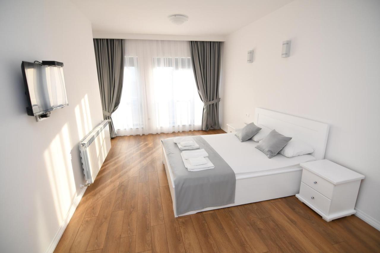 Elan Luxury Apartments & Rooms 플라브 외부 사진