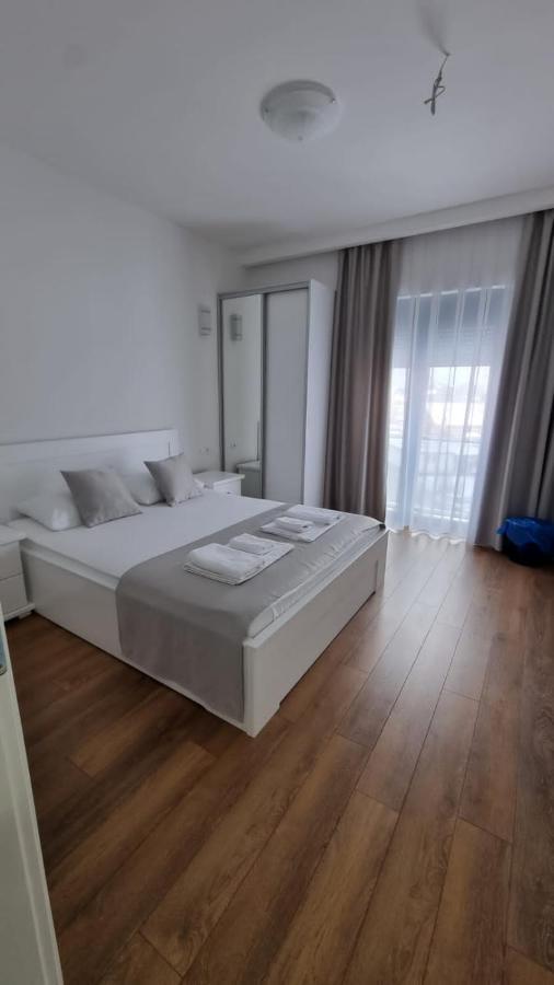 Elan Luxury Apartments & Rooms 플라브 외부 사진