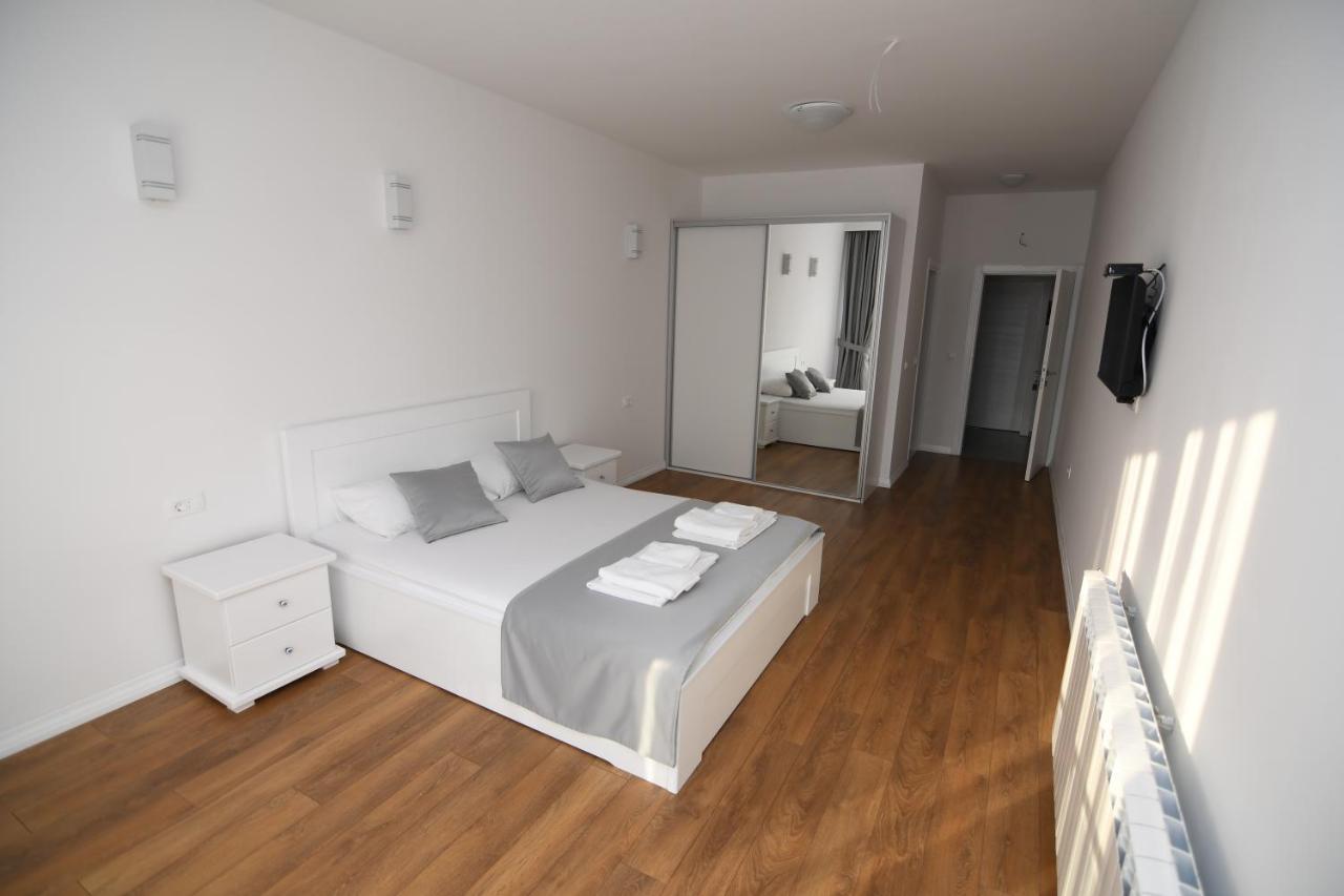 Elan Luxury Apartments & Rooms 플라브 외부 사진